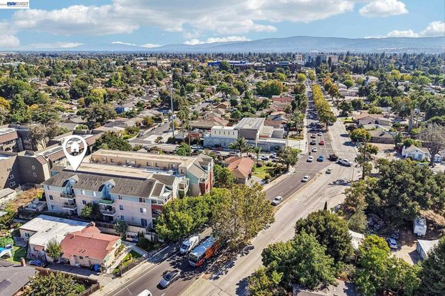 2330 University Ave 120, East Palo Alto, CA 94303