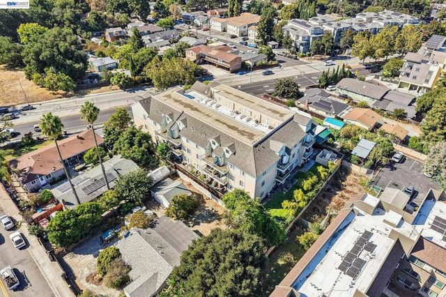 2330 University Ave 120, East Palo Alto, CA 94303