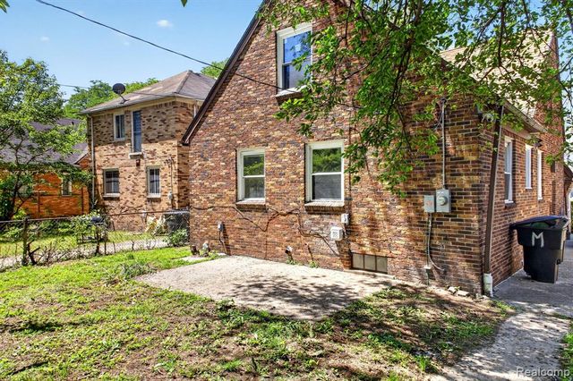 15110 Cruse Street, Detroit, MI 48227
