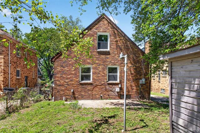 15110 Cruse Street, Detroit, MI 48227