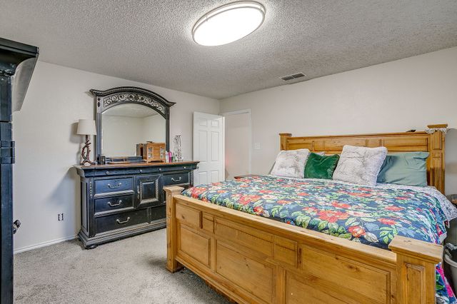 5244 Hill Ridge Drive, Fort Worth, TX 76135