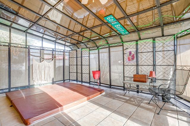 5244 Hill Ridge Drive, Fort Worth, TX 76135