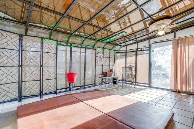 5244 Hill Ridge Drive, Fort Worth, TX 76135