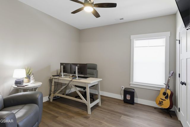 622 Johnson Estate Lane, Sevierville, TN 37862