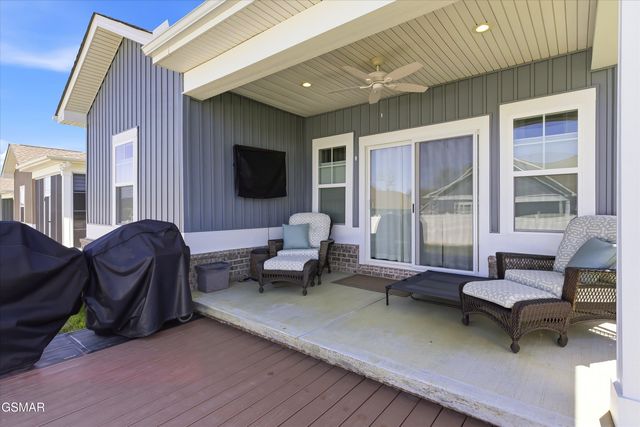 622 Johnson Estate Lane, Sevierville, TN 37862