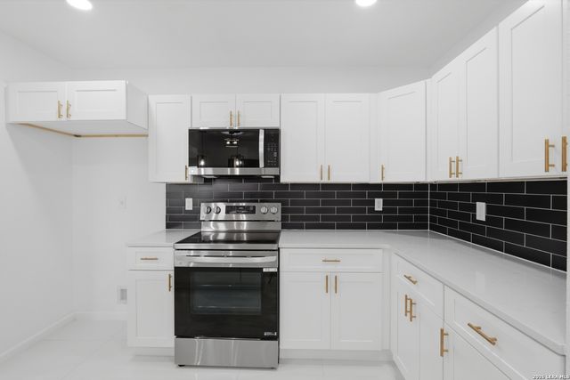 803 Fresno, San Antonio, TX 78212