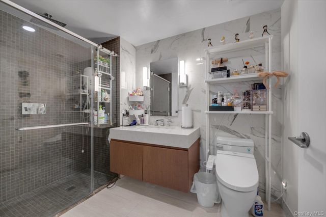 138-35 39th Avenue 5L, Flushing, NY 11354
