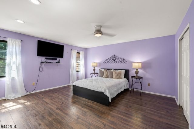 16 Estate Rd, Hillsborough Twp., NJ 08844