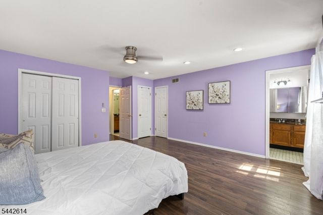 16 Estate Rd, Hillsborough Twp., NJ 08844