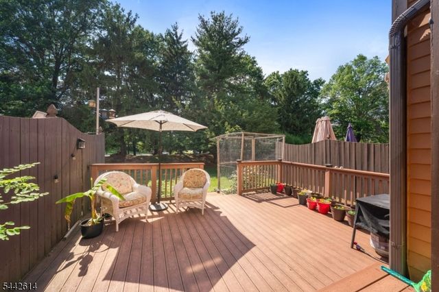16 Estate Rd, Hillsborough Twp., NJ 08844