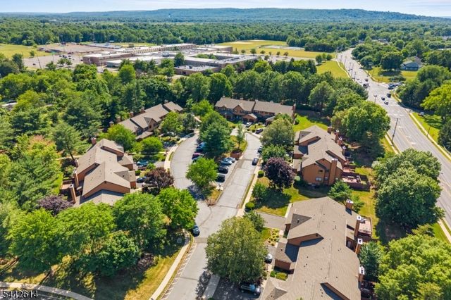 16 Estate Rd, Hillsborough Twp., NJ 08844
