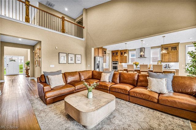 519 Silver Lake Drive, Orange Village, OH 44022