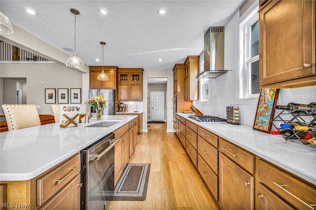 519 Silver Lake Drive, Orange Village, OH 44022