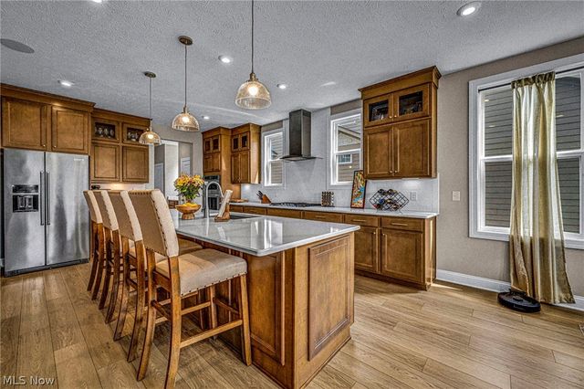 519 Silver Lake Drive, Orange Village, OH 44022