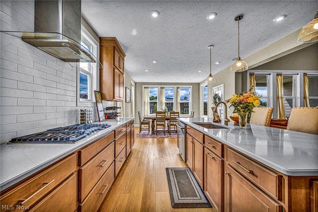 519 Silver Lake Drive, Orange Village, OH 44022