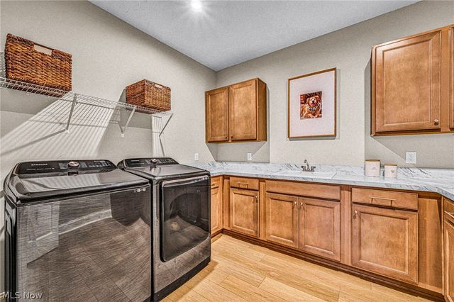 519 Silver Lake Drive, Orange Village, OH 44022