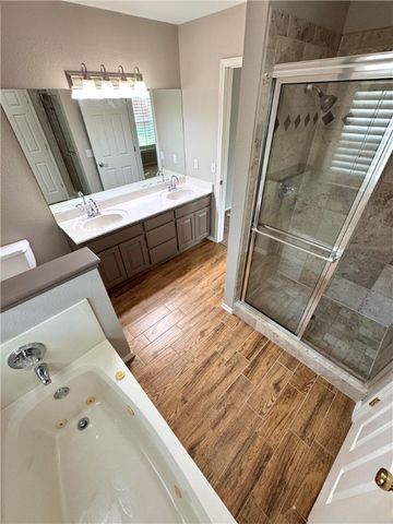 408 N 39th Street, Rogers, AR 72756