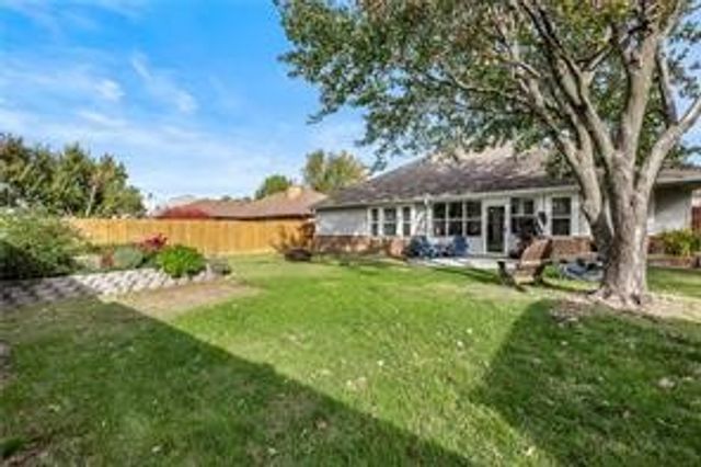 408 N 39th Street, Rogers, AR 72756