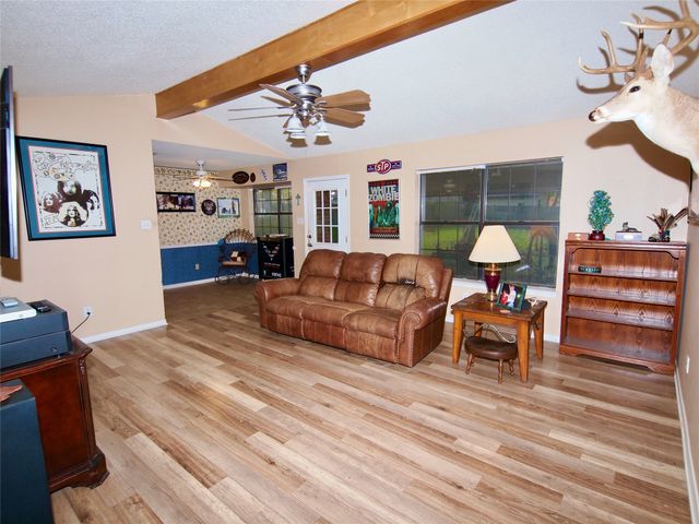 3106 S Lipsey Street, Decatur, TX 76234