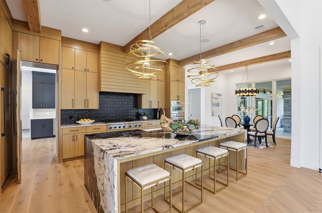 1000 Rancho Ladera Road, Aledo, TX 76008