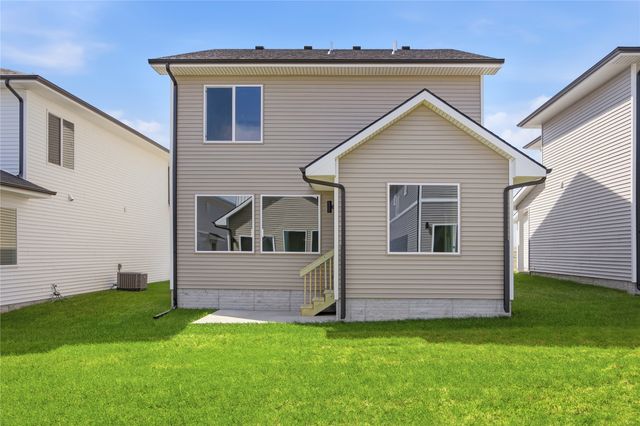 1435 NW Timber Lane, Grimes, IA 50111