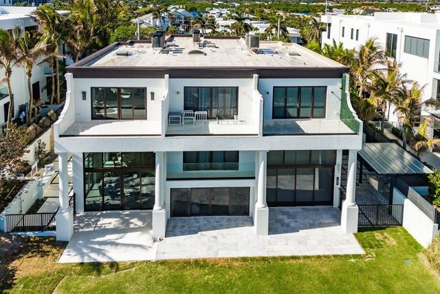 4517 S Ocean Boulevard, Highland Beach, FL 33487