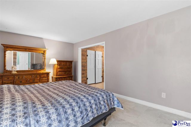 2613 Whitestone Dr., Florence, SC 29505