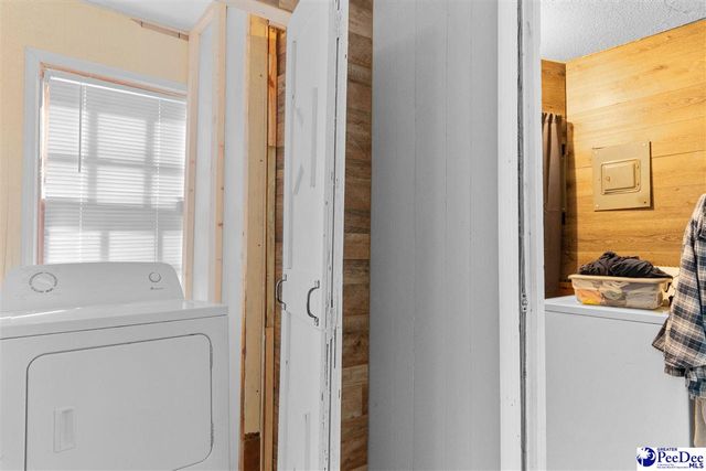 2613 Whitestone Dr., Florence, SC 29505