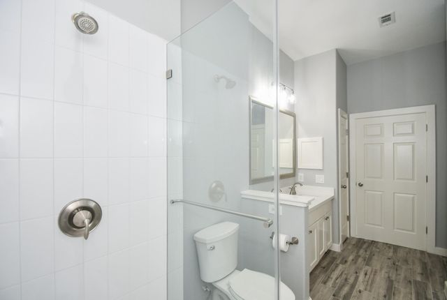 1441 East Street 302, Houston, TX 77007