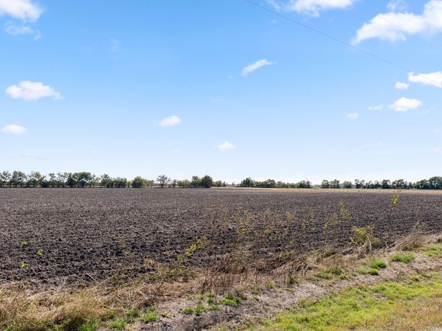 00 Vrlla Road, Guy, TX 77444