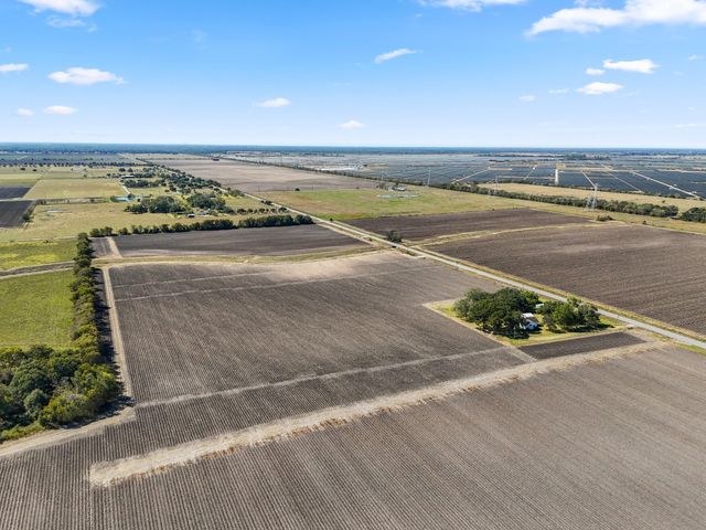 00 Vrlla Road, Guy, TX 77444