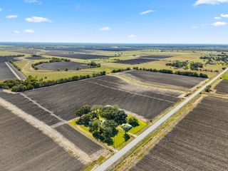 00 Vrlla Road, Guy, TX 77444