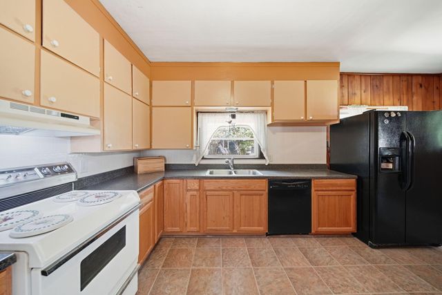 120 Clark Street, Morenci, MI 49256