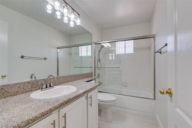 2113 Desert Peak Road, Las Vegas, NV 89134