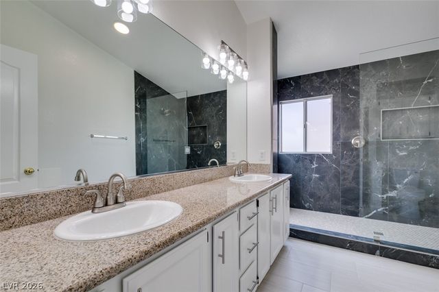 2113 Desert Peak Road, Las Vegas, NV 89134