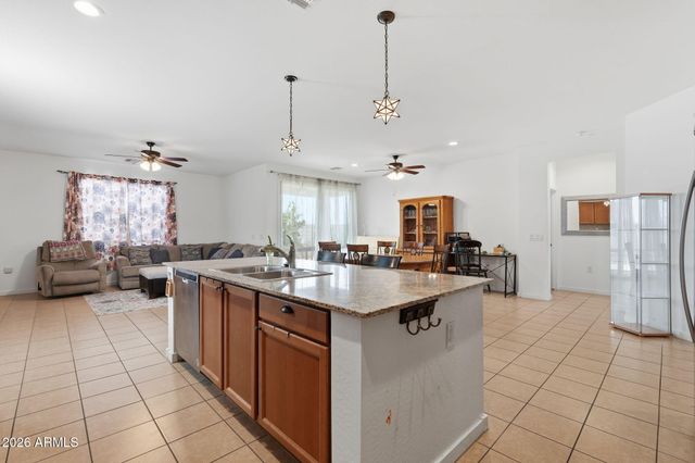 256 W CHASKA Trail, San Tan Valley, AZ 85140