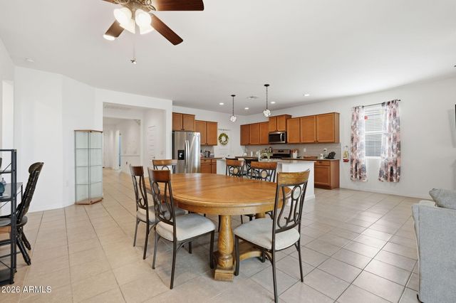 256 W CHASKA Trail, San Tan Valley, AZ 85140