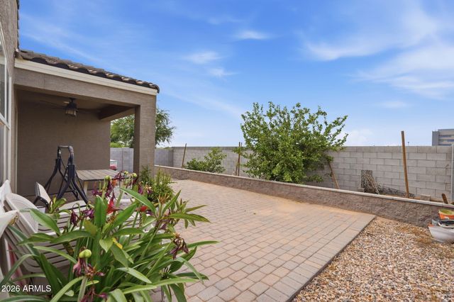 256 W CHASKA Trail, San Tan Valley, AZ 85140