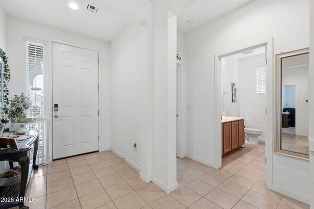 256 W CHASKA Trail, San Tan Valley, AZ 85140