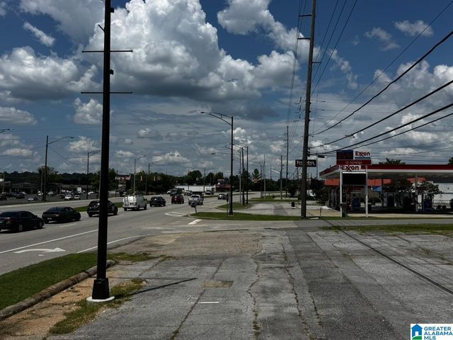 3035 VANCE STREET, Pelham, AL 35124
