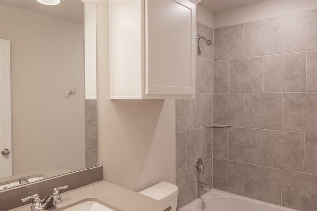 6117 Eldora Dr., College Station, TX 77845