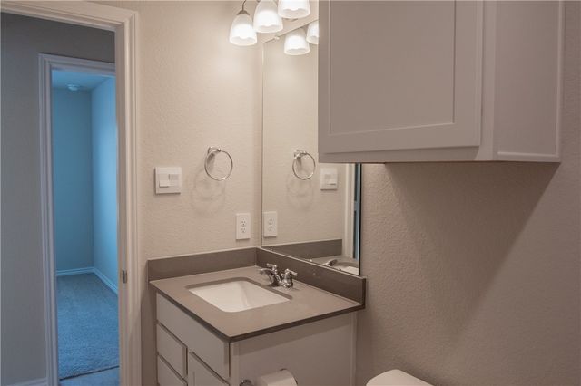 6117 Eldora Dr., College Station, TX 77845