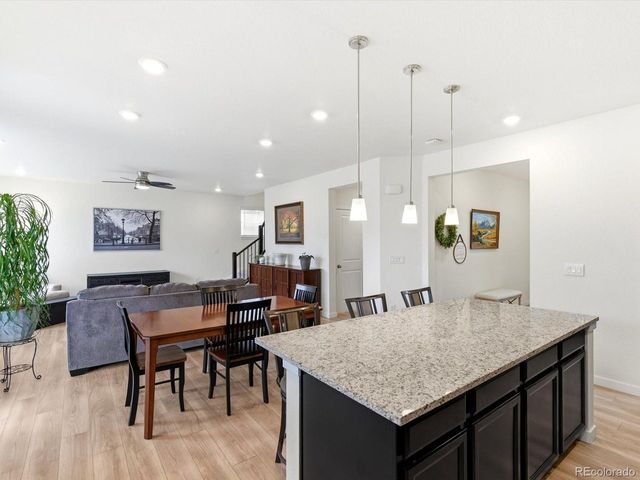 1006 S Eaton Park Ct, Aurora, CO 80018