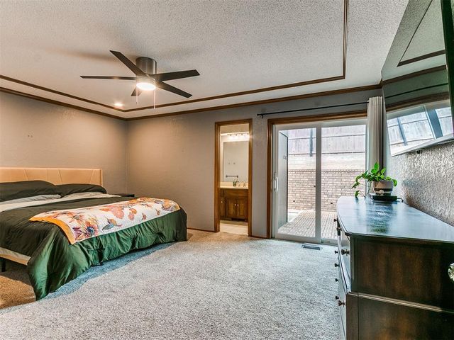 912 Stonehenge Drive, Edmond, OK 73034