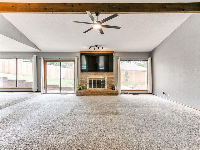 912 Stonehenge Drive, Edmond, OK 73034