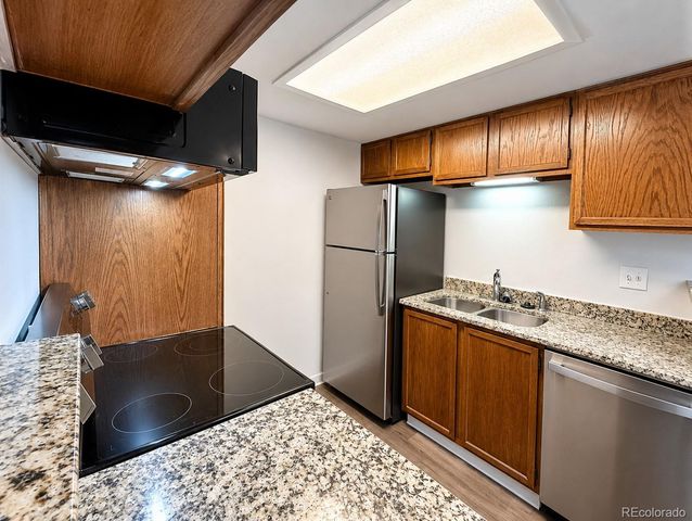 908 S Walden Way 203, Aurora, CO 80017