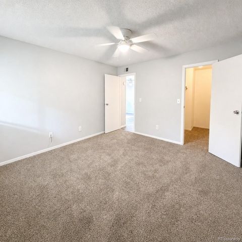 908 S Walden Way 203, Aurora, CO 80017