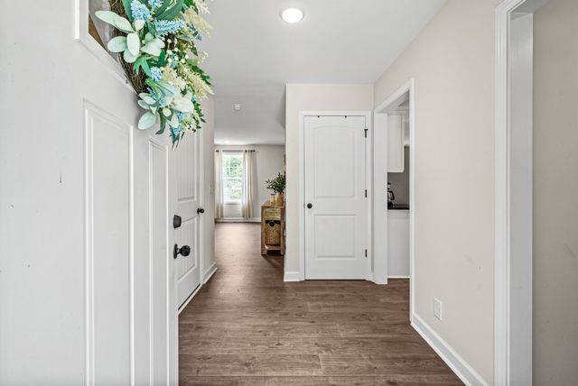 2265 Mockingbird Hill Rd, Palmyra, TN 37142