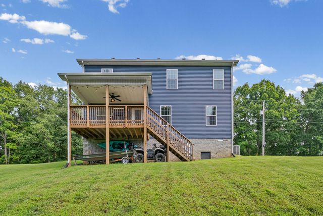 2265 Mockingbird Hill Rd, Palmyra, TN 37142