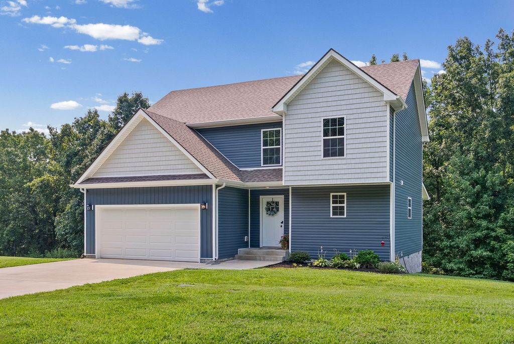 2265 Mockingbird Hill Rd, Palmyra, TN 37142
